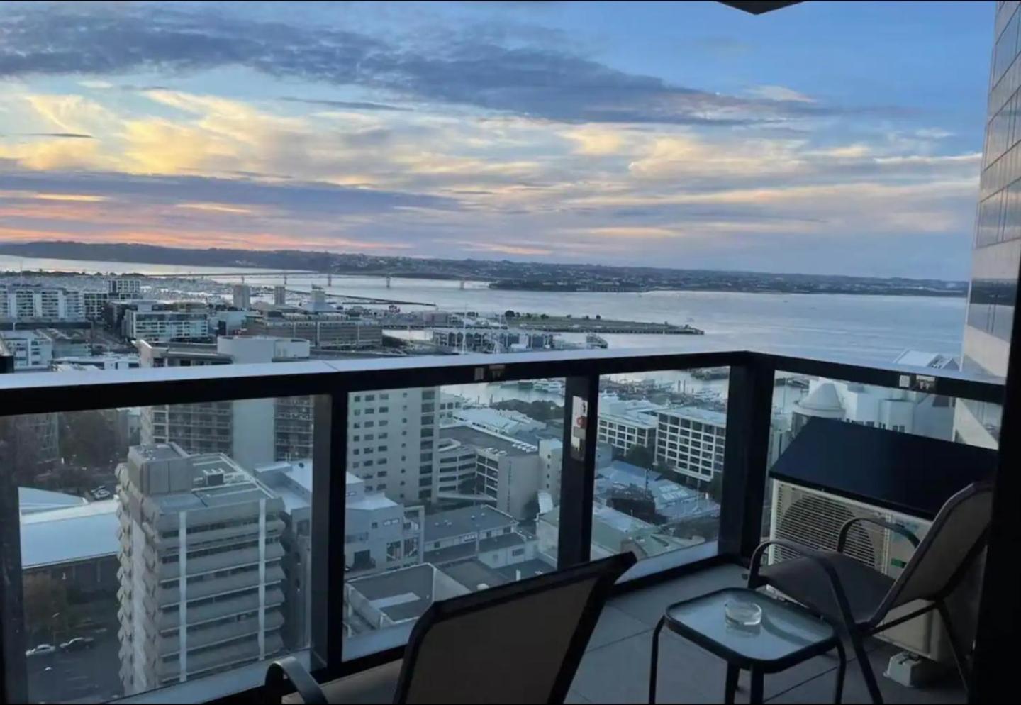 Magnificent Skytower, Sea, Habour View In Cbd Daire Auckland Dış mekan fotoğraf