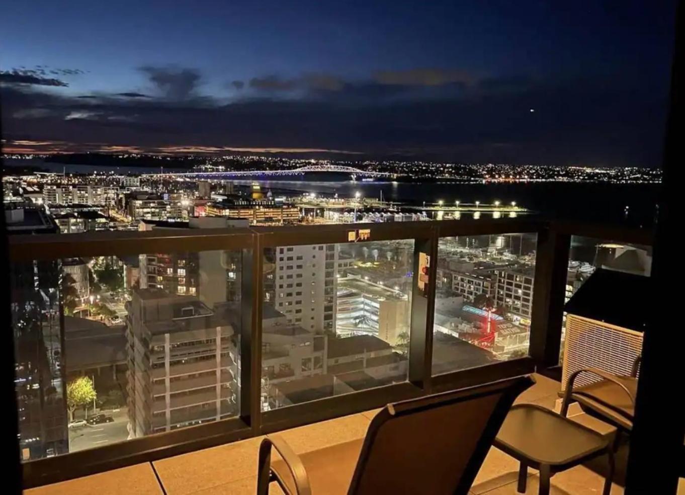 Magnificent Skytower, Sea, Habour View In Cbd Daire Auckland Dış mekan fotoğraf
